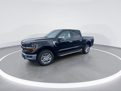 New 2026 Ford F150 XLT w/ Equipment Group 302A MID AWD/4WD image 4
