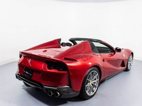 Certified 2022 Ferrari 812 GTS RWD image 2