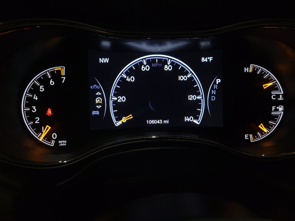 Used 2019 Jeep Grand Cherokee Altitude AWD/4WD image 23
