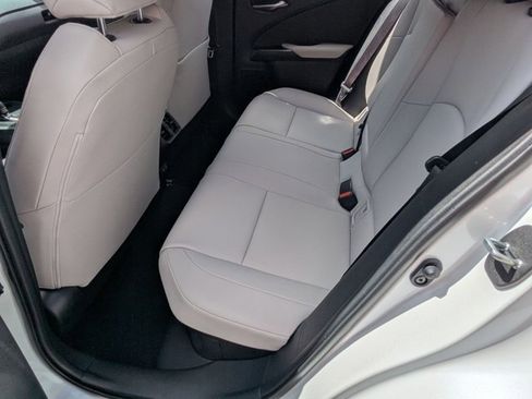 Used 2025 Lexus UX 300h FWD w/ Accessory Package (Z1) image 19