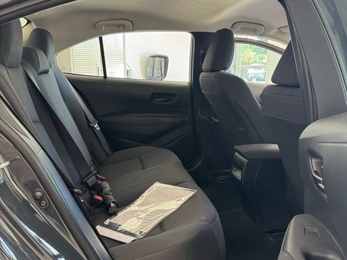 Used 2024 Toyota Corolla LE FWD image 18