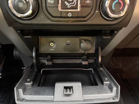 Used 2014 Ford F150 XLT w/ Equipment Group 302A Luxury image 23