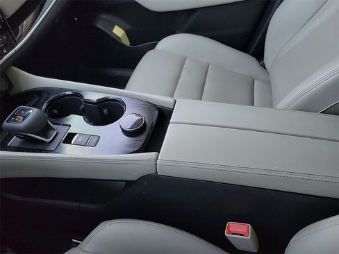 Used 2023 Nissan Rogue SL w/ SL Premium Package image 25