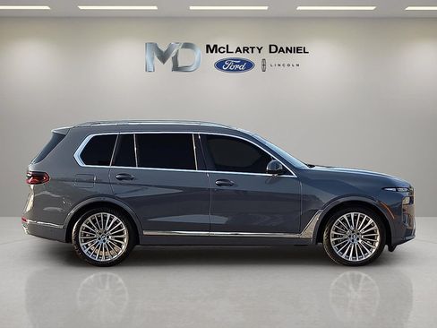 Used 2024 BMW X7 xDrive40i AWD/4WD image 6