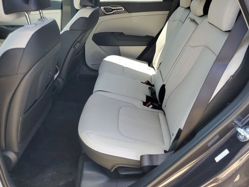 New 2026 Kia Sportage EX FWD image 21