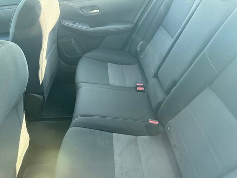 Used 2021 Nissan Sentra SR FWD image 12