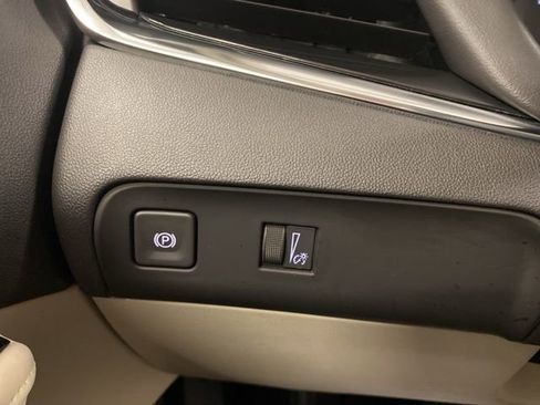 Certified 2023 Buick Enclave Essence w/ Experience Buick Package image 17