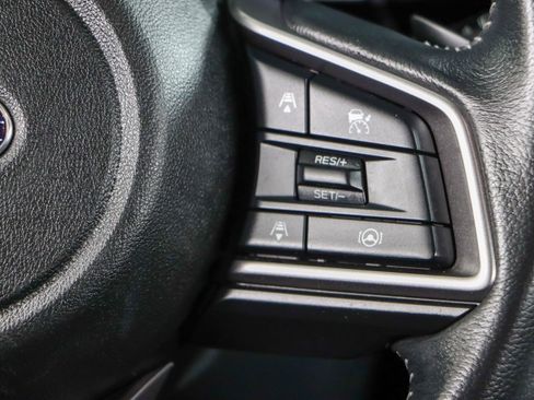 Used 2023 Subaru Outback Premium image 14