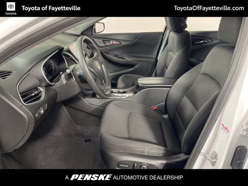 Used 2023 Chevrolet Malibu LT FWD image 22