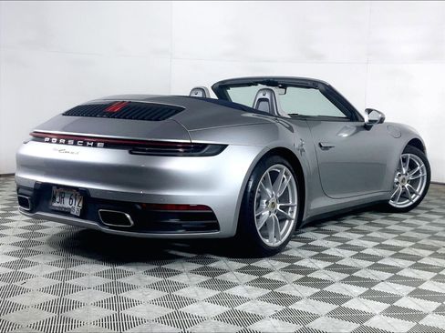 Certified 2022 Porsche 911 Carrera RWD image 9