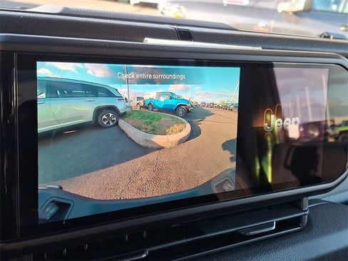 New 2026 Jeep Gladiator Sport image 11