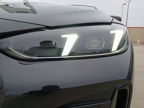 New 2025 BMW 430i Convertible w/ M Sport Package image 4