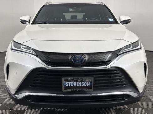 Used 2021 Toyota Venza XLE w/ Softex Package AWD/4WD image 5