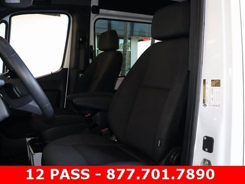 Used 2025 Mercedes-Benz Sprinter 2500 image 12