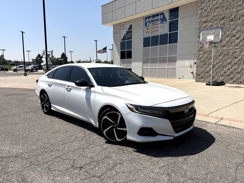 Used 2021 Honda Accord Sport Special Edition image 2