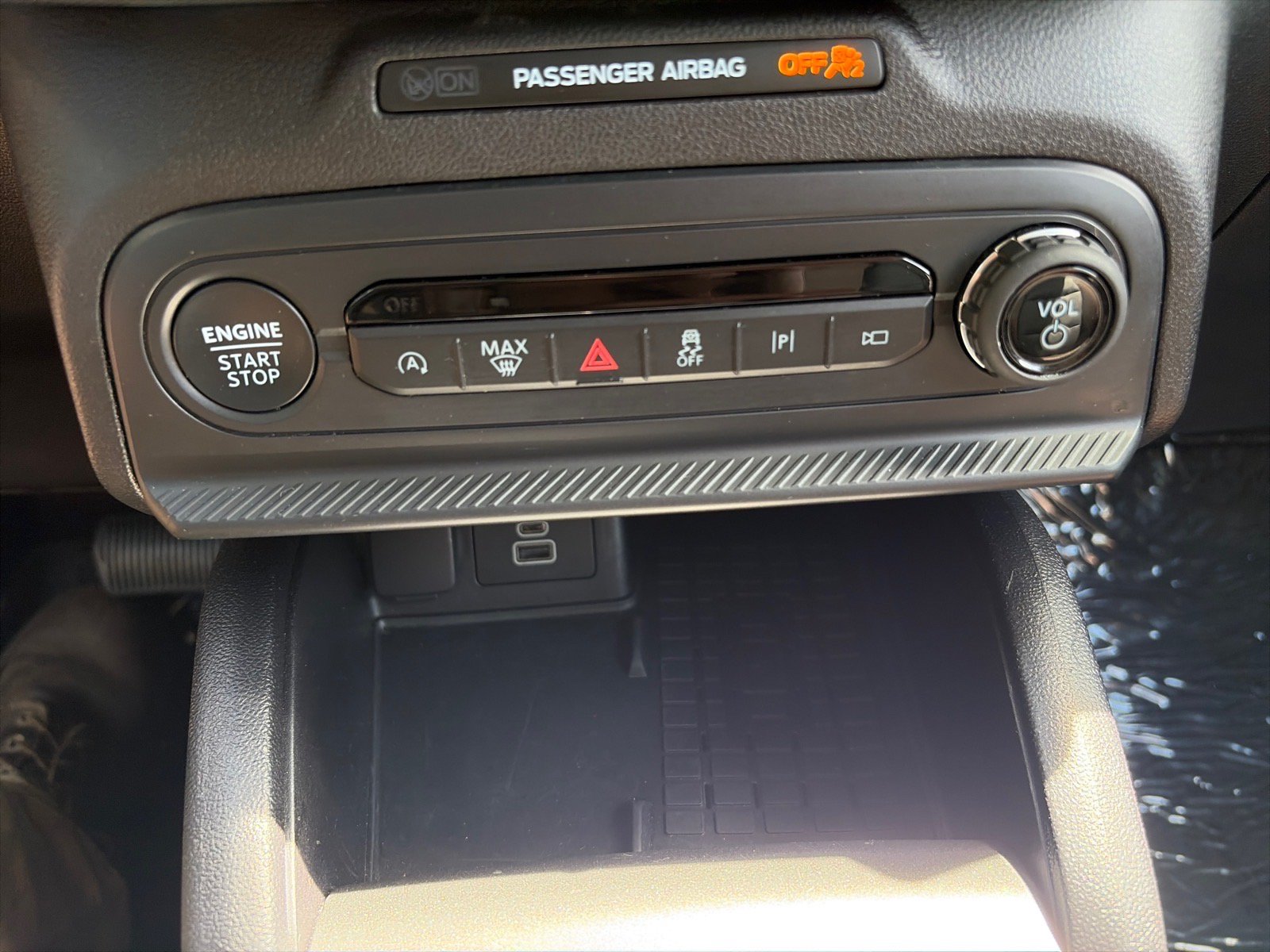 Used 2025 Ford Bronco Sport Outer Banks w/ Outer Banks Tech Package+ AWD/4WD image 21