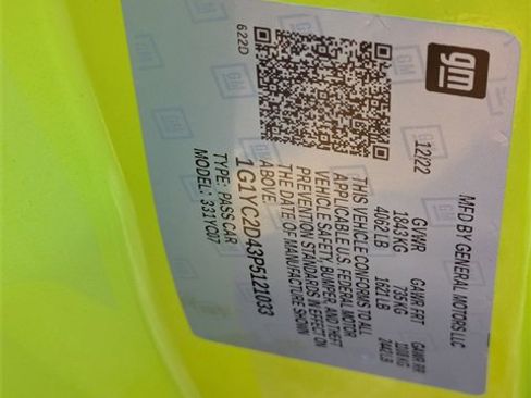 Certified 2023 Chevrolet Corvette Stingray Premium Cpe w/ Z51 Performance Package image 37