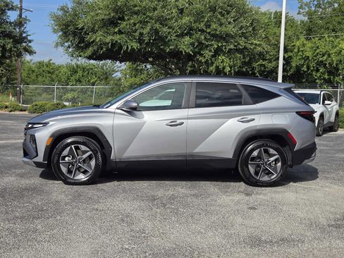 Certified 2025 Hyundai Tucson SEL FWD image 5