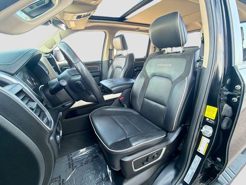 Used 2021 RAM 1500 Laramie AWD/4WD image 13