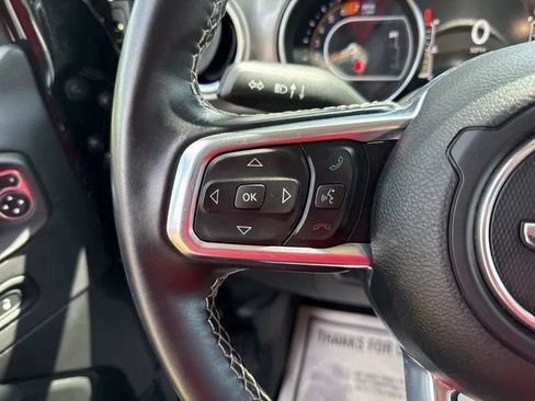 Used 2021 Jeep Wrangler Unlimited Sahara AWD/4WD image 17