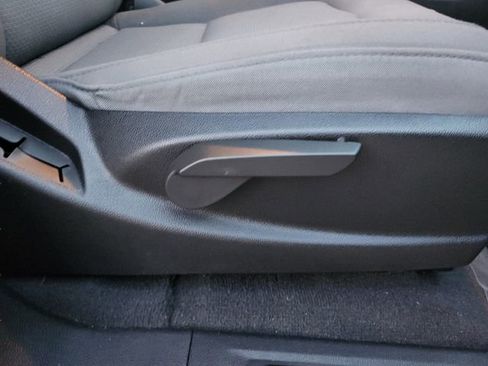 Certified 2022 Chevrolet Colorado W/T w/ Custom Special Edition image 22