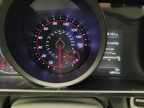 Used 2023 Hyundai Elantra SEL FWD image 23