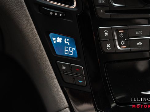 Used 2011 Cadillac CTS V w/ Wood Trim Package RWD image 26