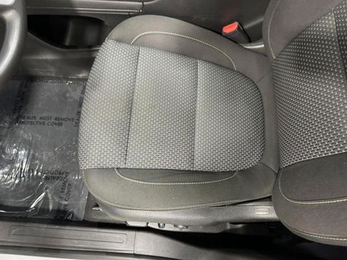 Used 2021 GMC Acadia SLE w/ Driver Convenience Package image 26