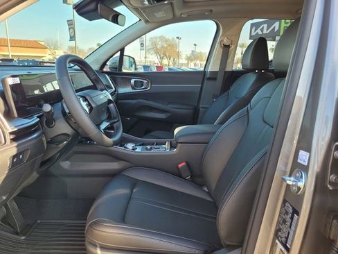 New 2026 Kia Sorento EX image 9