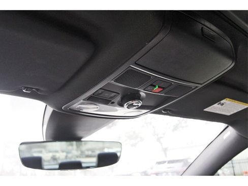 Used 2022 Volkswagen Passat 2.0T R-Line image 23