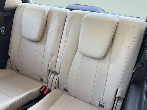 Certified 2020 Mercedes-Benz GLB 250 image 26