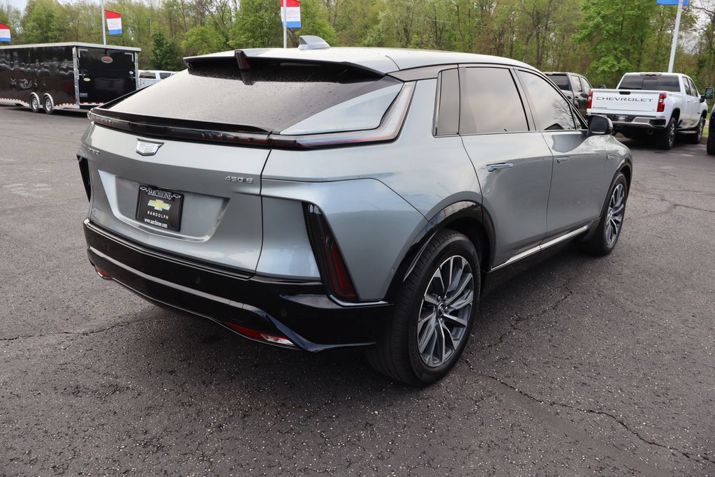 Used 2024 Cadillac Lyriq Sport RWD image 41