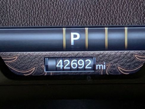 Certified 2025 RAM 1500 Laramie image 44