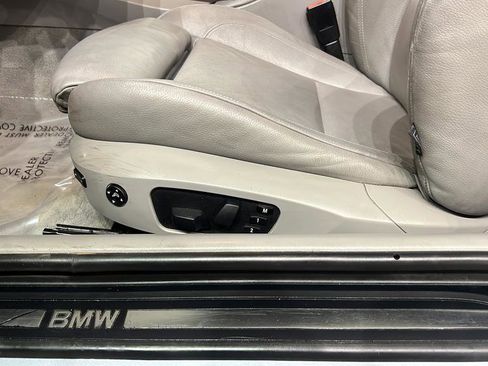 Used 2009 BMW 328i Coupe image 19