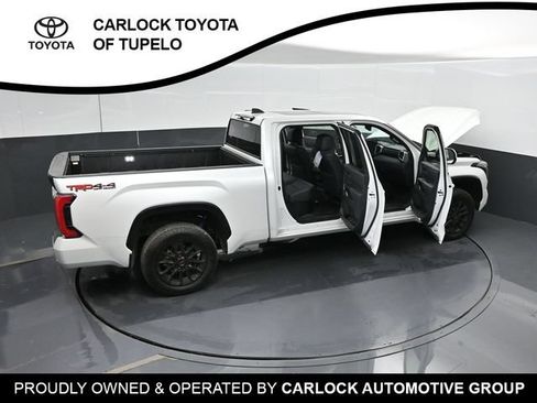 Used 2026 Toyota Tundra Platinum w/ TRD Off-Road Package AWD/4WD image 70