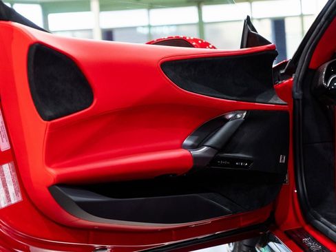 Certified 2023 Ferrari SF90 Stradale image 20