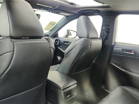 Used 2023 Lexus IS 350 F Sport image 30
