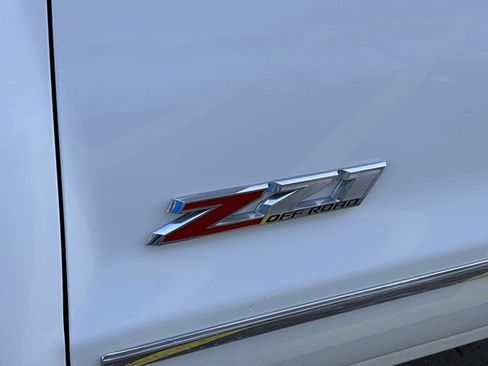 Used 2018 Chevrolet Silverado 2500 LTZ w/ Custom Sport Edition image 12