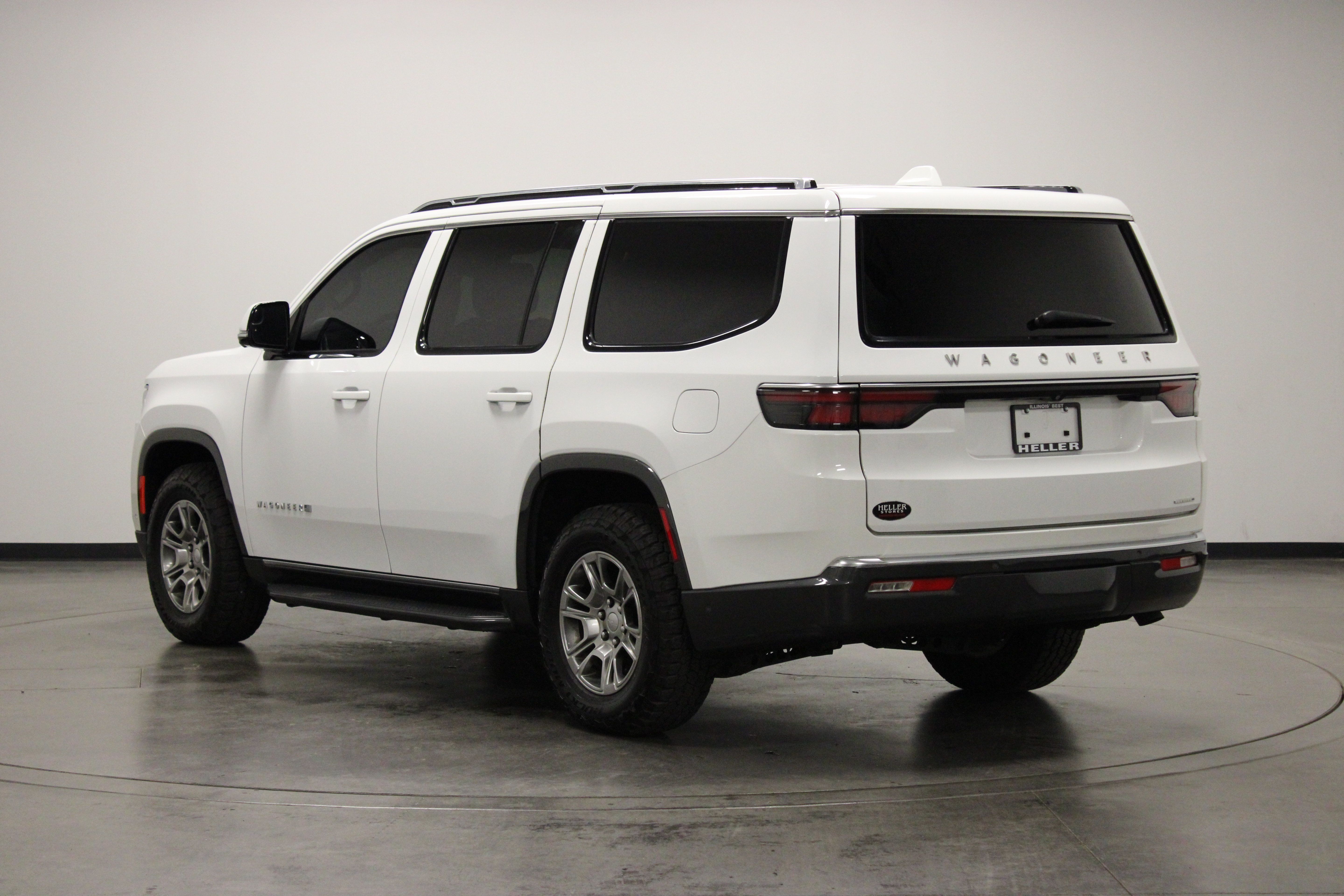 Used 2022 Jeep Wagoneer Series I w/ Convenience Group I RWD image 6
