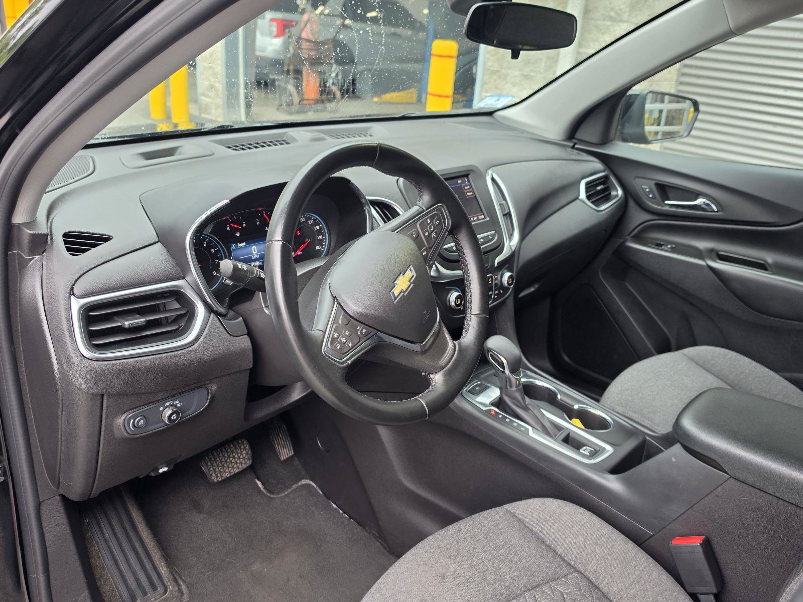 Used 2024 Chevrolet Equinox LT AWD/4WD image 10