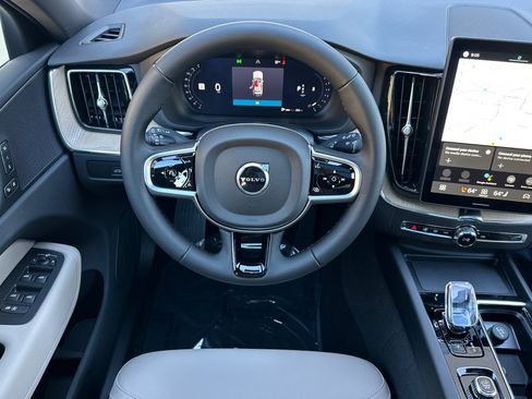New 2026 Volvo XC60 B5 Plus w/ Climate Package AWD/4WD image 11