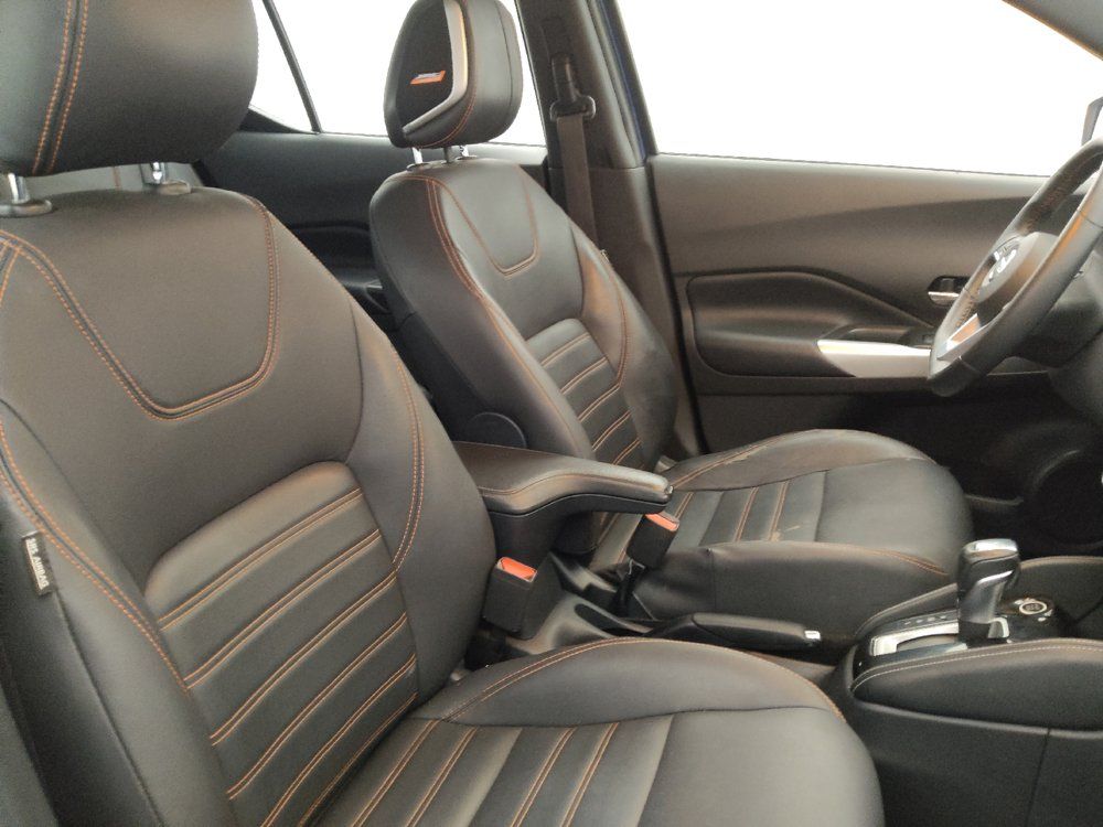 Used 2020 Nissan Kicks SR w/ SR Premium Package FWD image 21