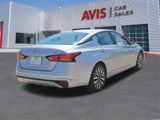 Used 2024 Nissan Altima 2.5 SV image 6