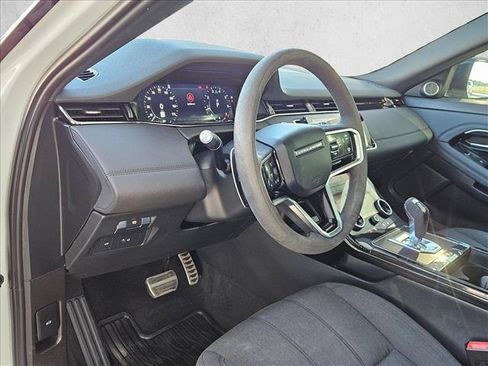Used 2022 Land Rover Range Rover Evoque R-Dynamic SE AWD/4WD image 9