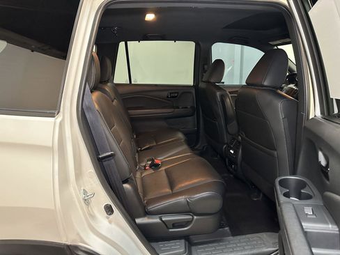 Certified 2022 Honda Passport Elite image 36