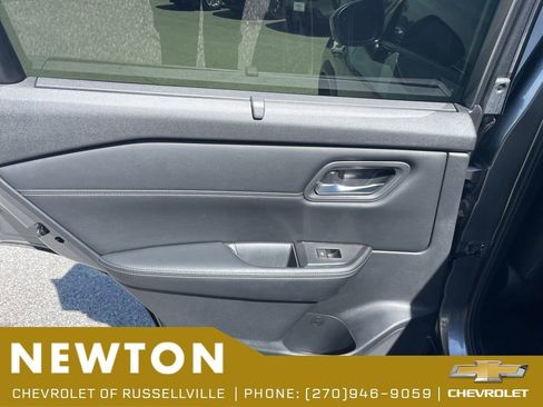 Used 2024 Nissan Rogue SV w/ SV Premium Package AWD/4WD image 37