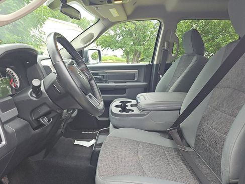 Used 2018 RAM 2500 Big Horn AWD/4WD image 9
