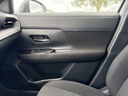 Used 2025 Nissan Kicks S FWD image 26