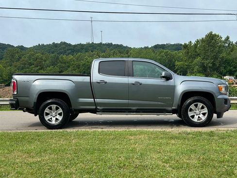 Used 2018 GMC Canyon SLE w/ SLE Convenience Package AWD/4WD image 3