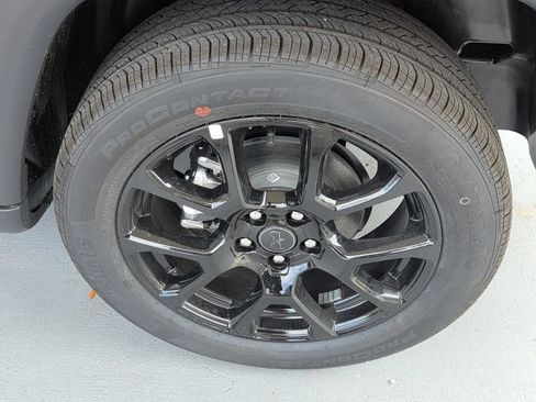 New 2026 Jeep Compass Latitude AWD/4WD image 34